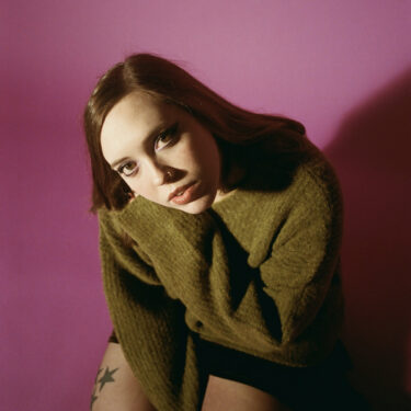 Soccer Mommy release new song; “newdemo”