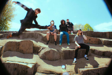 Summerbruise release new song; “Never Bothered”