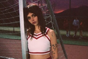 Lola Blue release new EP; “Pinky Promise”