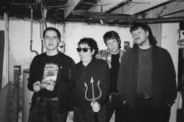 Alien Boy release new acoustic album; “Rearrange My Mind”